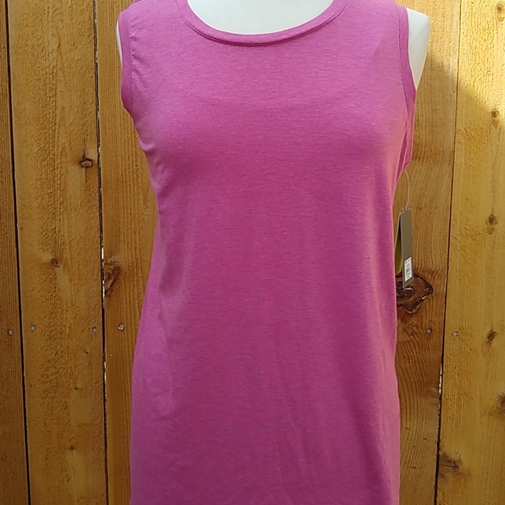 Tek Gear ultrasoft Tee